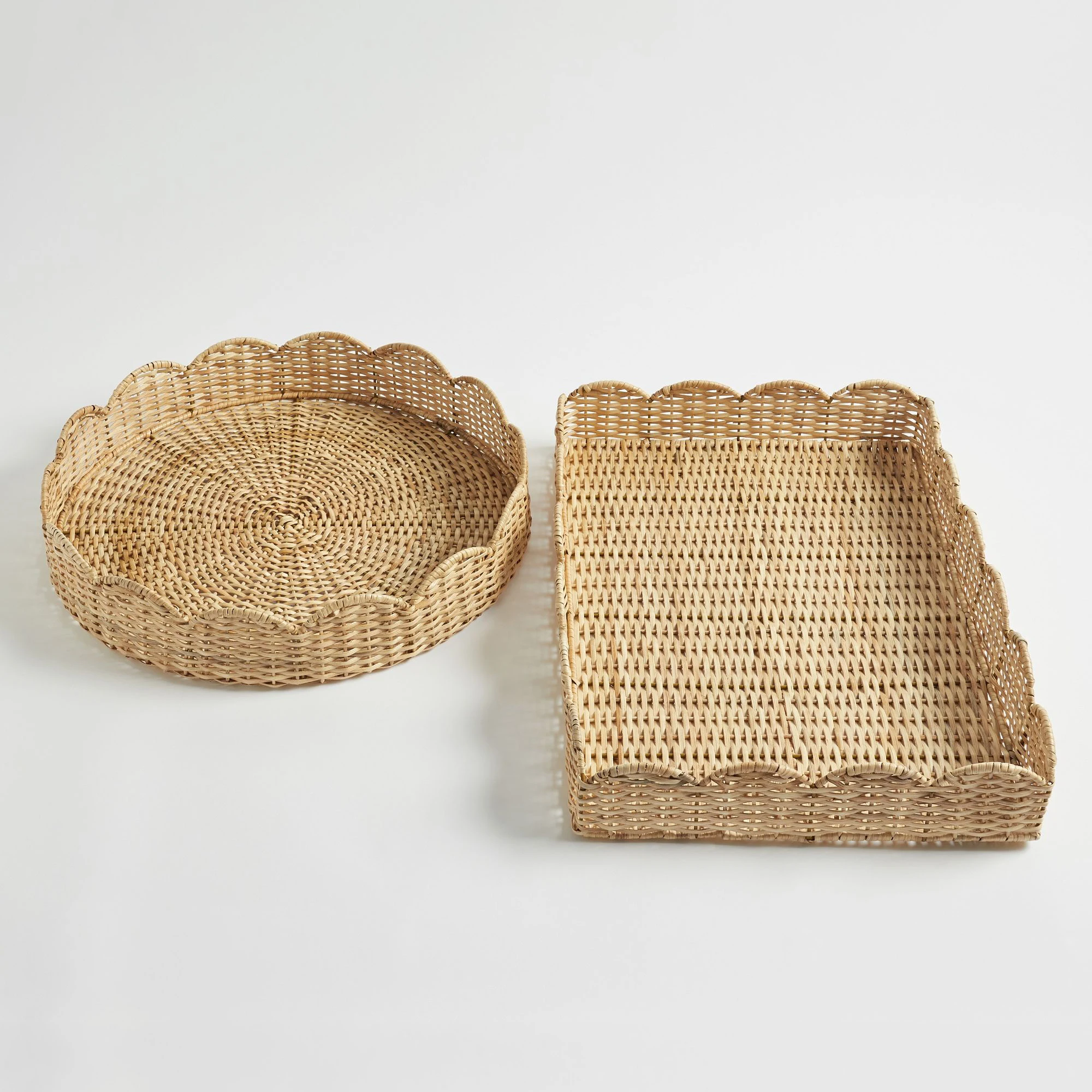 Hot selling set of 2 round and rectangle handwoven scallop rattan tray wicker serving tray decorative wholesales from Vietnam