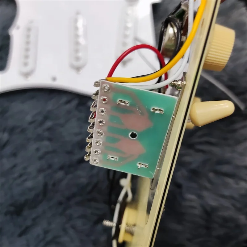 ST style SSS Alnico V Alnico 5 pickup electric guitar wired pickguard