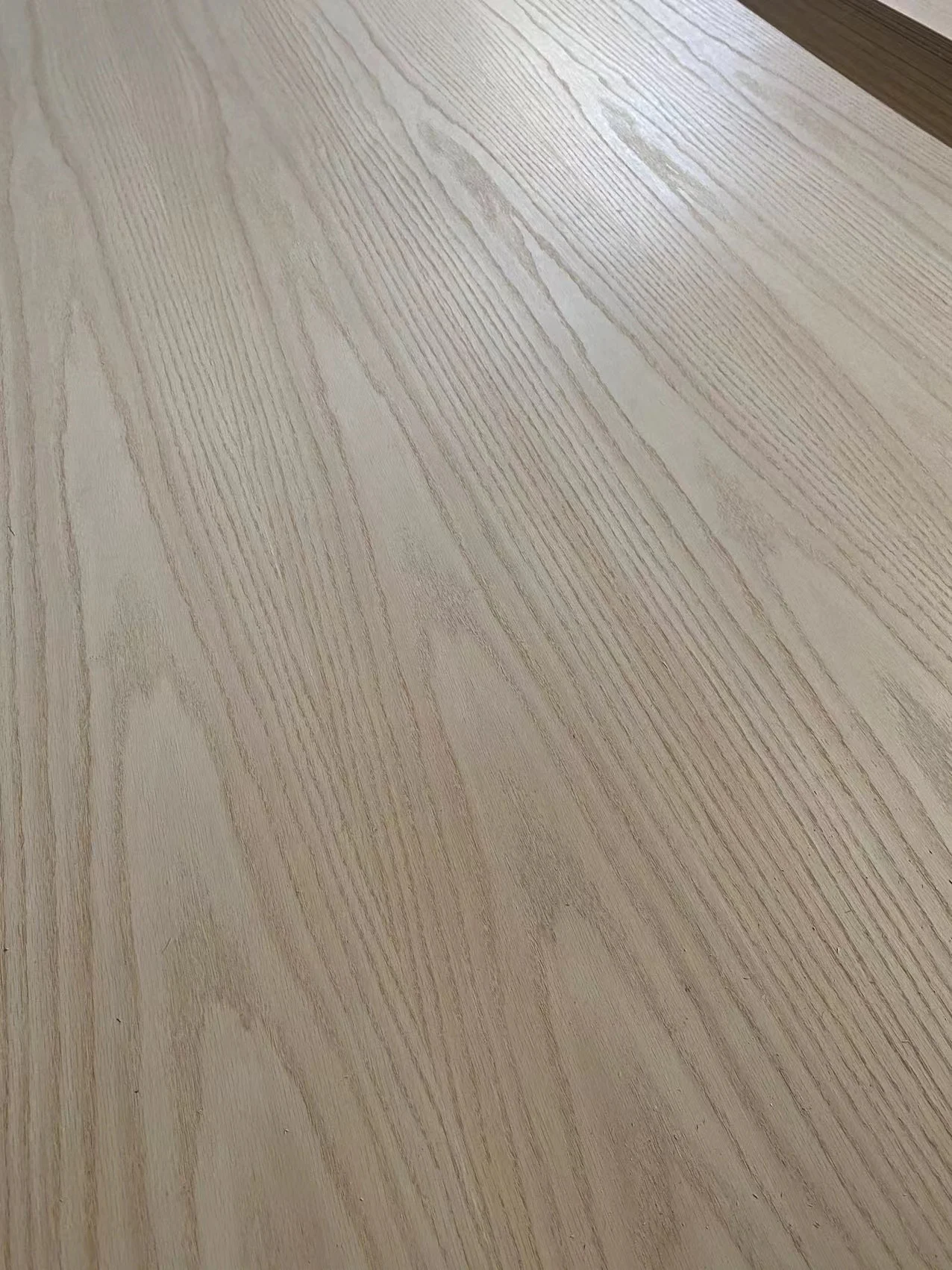 Factory price natural veneer 0.45mm 0.5mm 0.6mm red/white oak veneer veneer oak