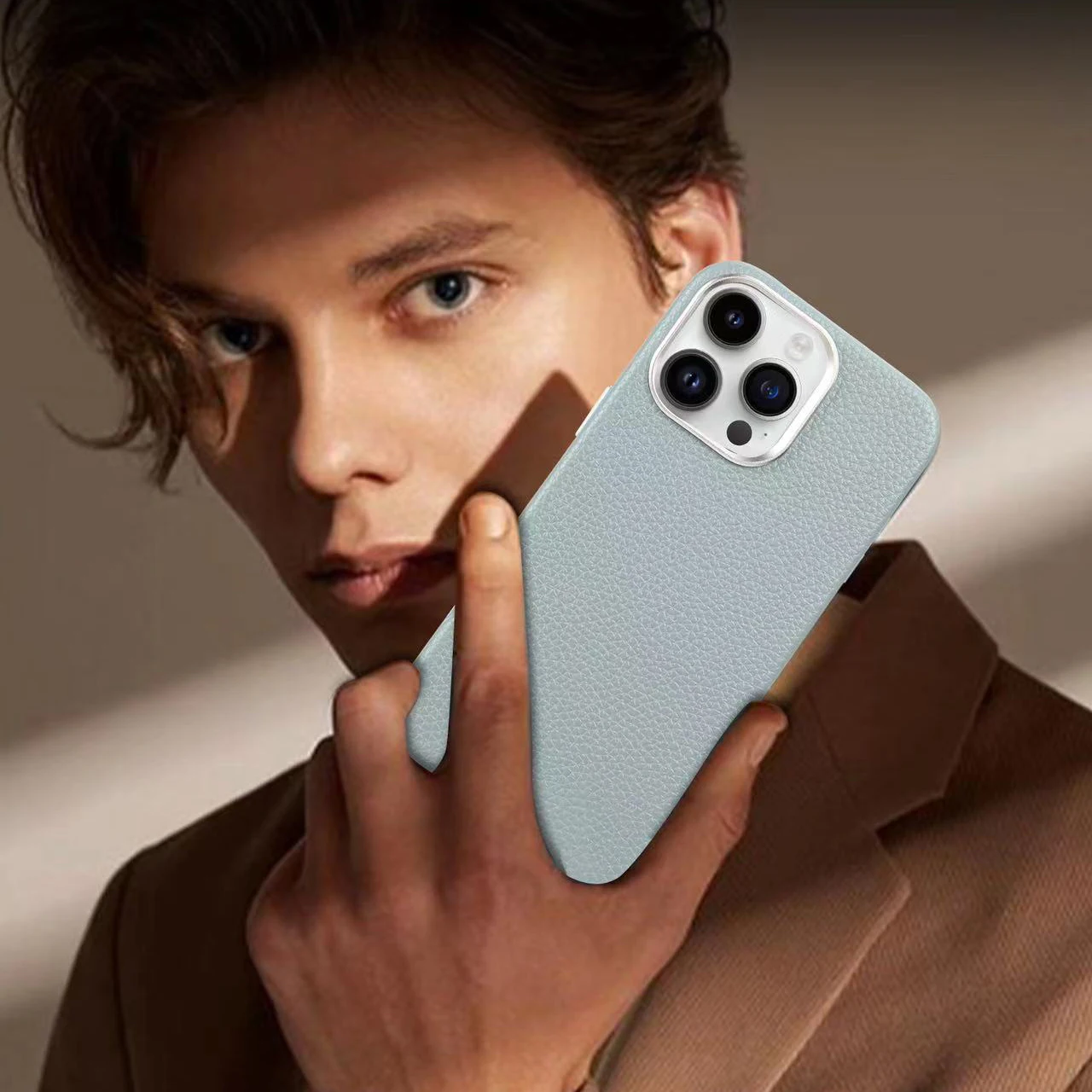 Grain PU Leather Phone Cover With Shockproof Protective Camera Bezel For iPhone 14 15 16 Pro Max Slim Pebble Leather Phone Case