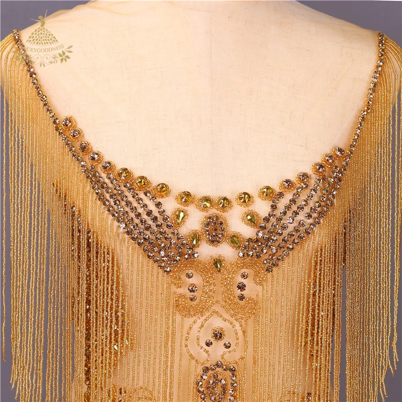 Аппликация для облегающего платья с кристаллами и золотыми камнями для невесты