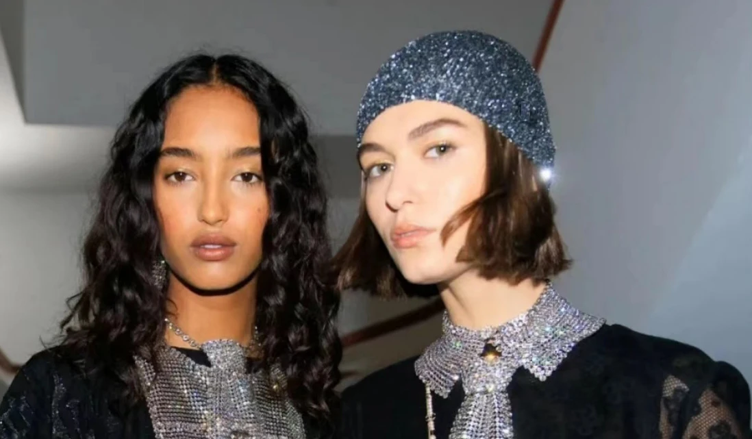 High version knitting hats new designer shiny hat  letter C fashion hat for girls