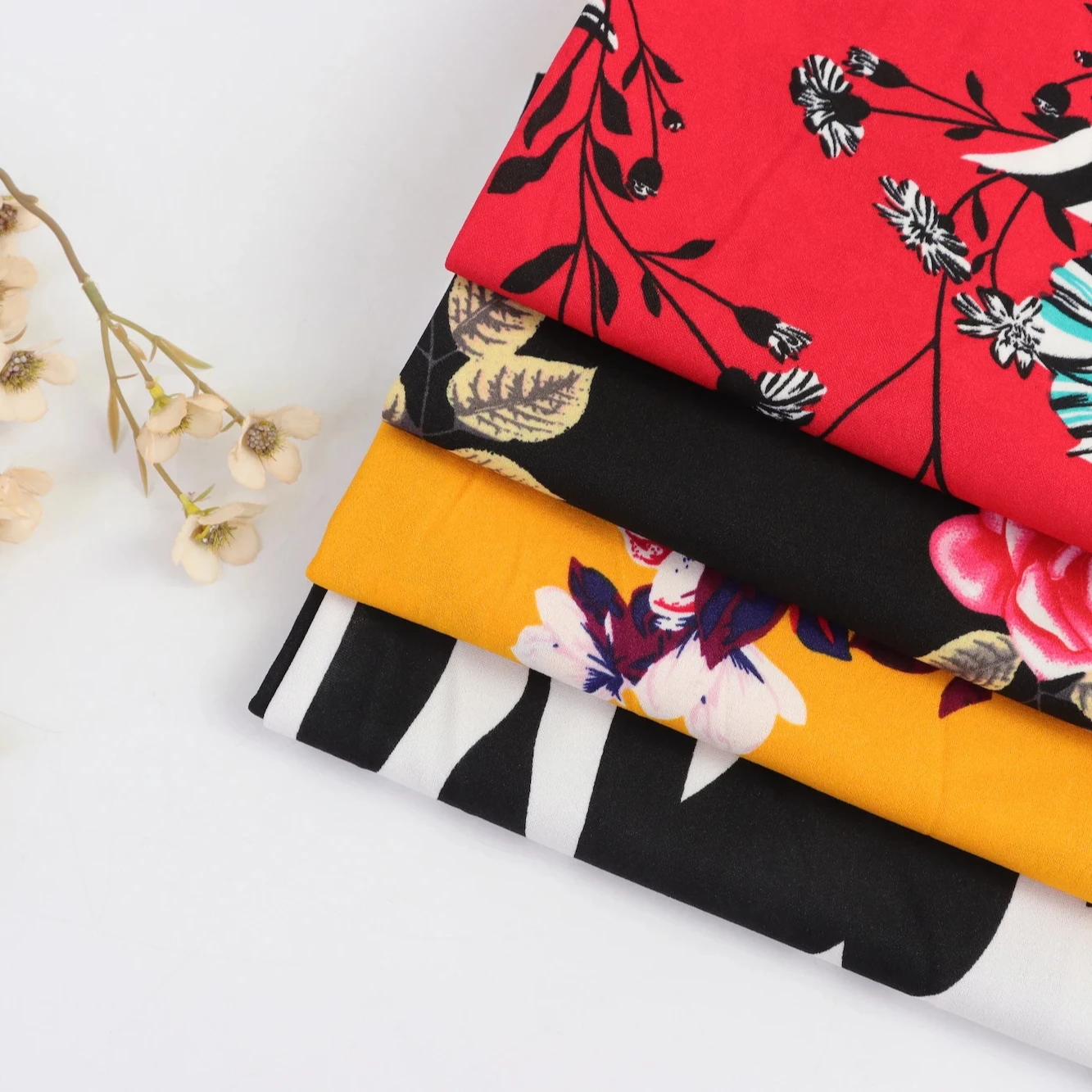 Stock available spring/summer abstract trendy digital print 100% polyester dual-sided knitted slub fabric