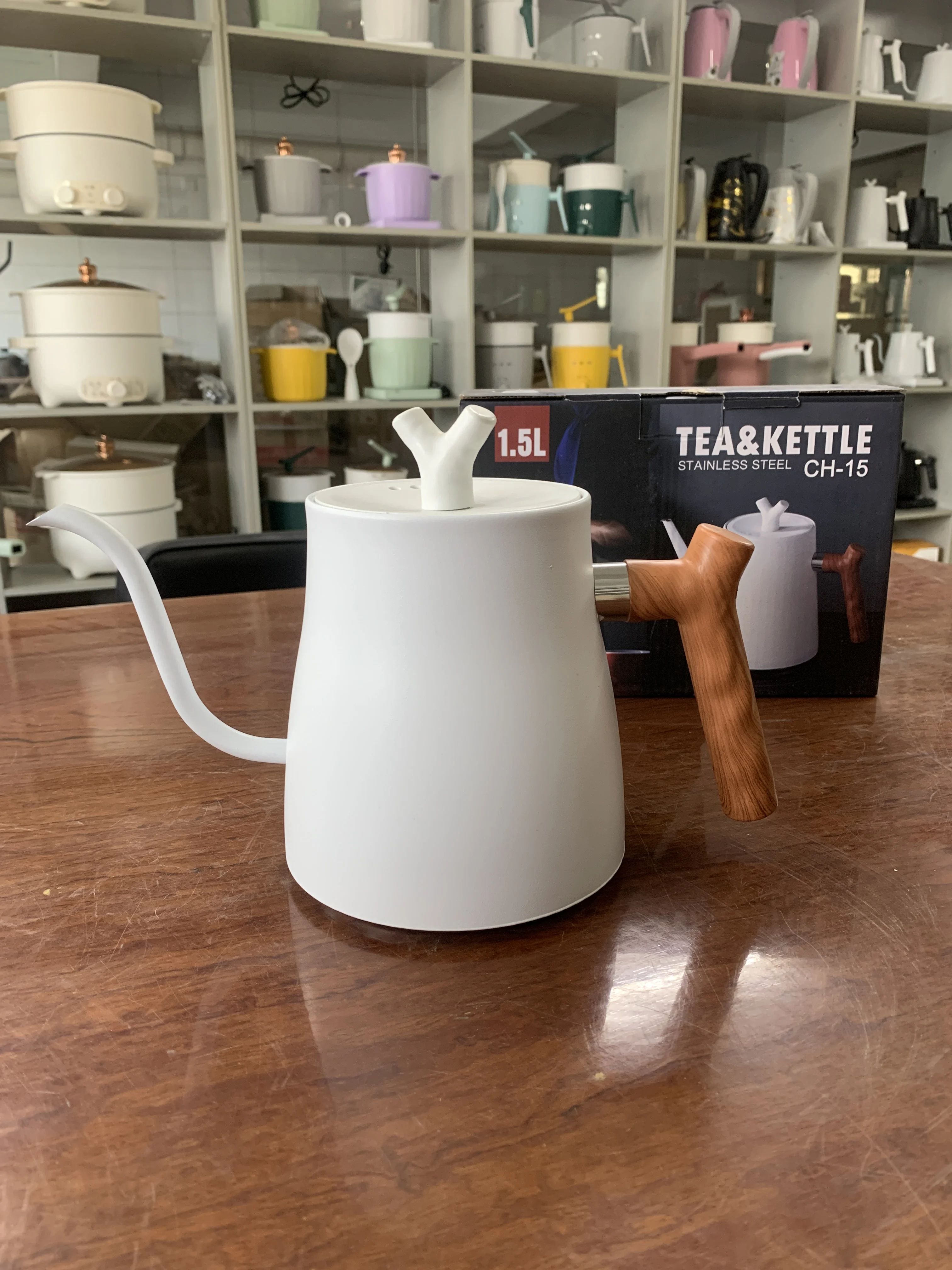 Customized 304 SUS water kettle thickened induction cooker teapot home outdoor hand brewed coffee pot flat bottom pot