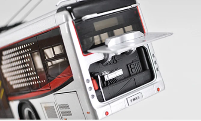 Gift yutong bus model 9303-02718 prices yutong electric cng city bus model