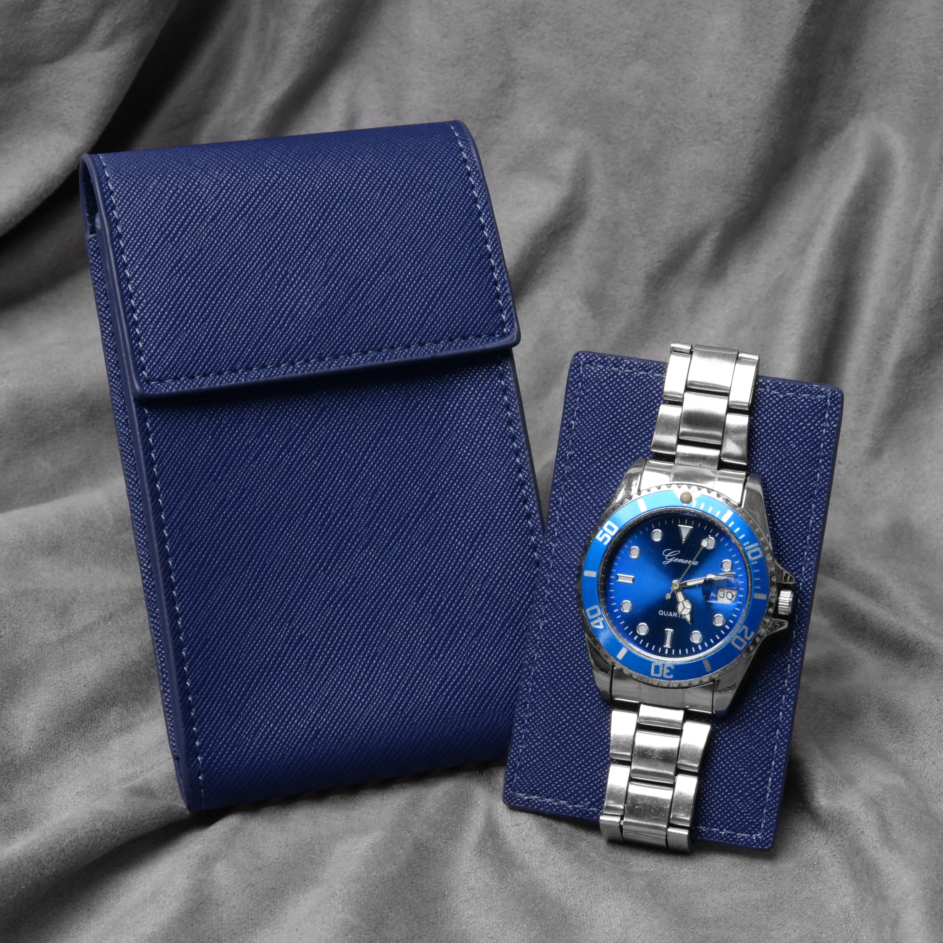 Black Classic Noble Cross Pattern Watch Bag Exquisite PU/Geniune Leather Printable Patterns Individual Packing Watch Pocket