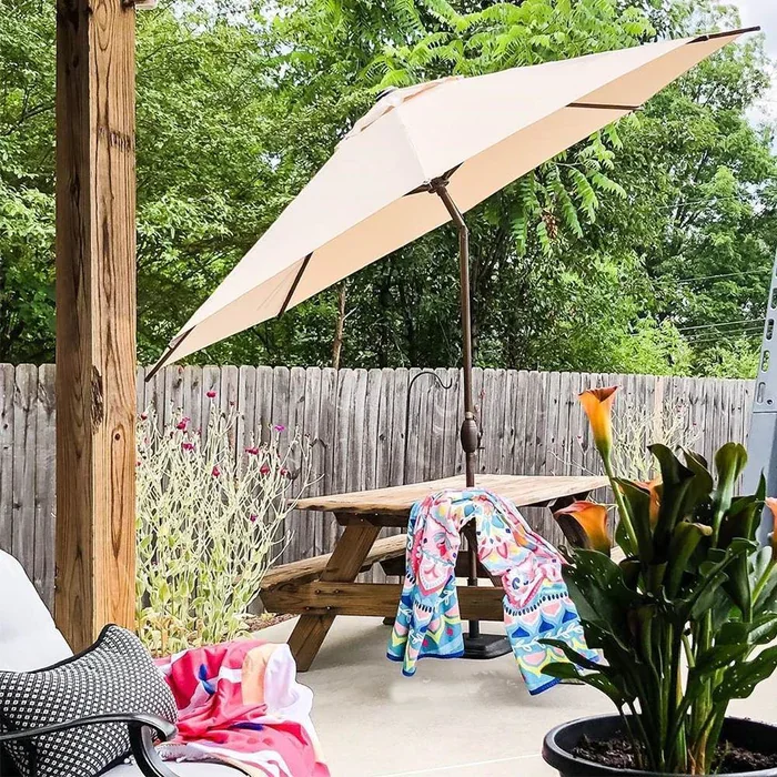 Central Pole Parasols Commerical Street Patio Round Umbrella Factory Direct High Quality Outdoor Beach Umbrella Aluminum