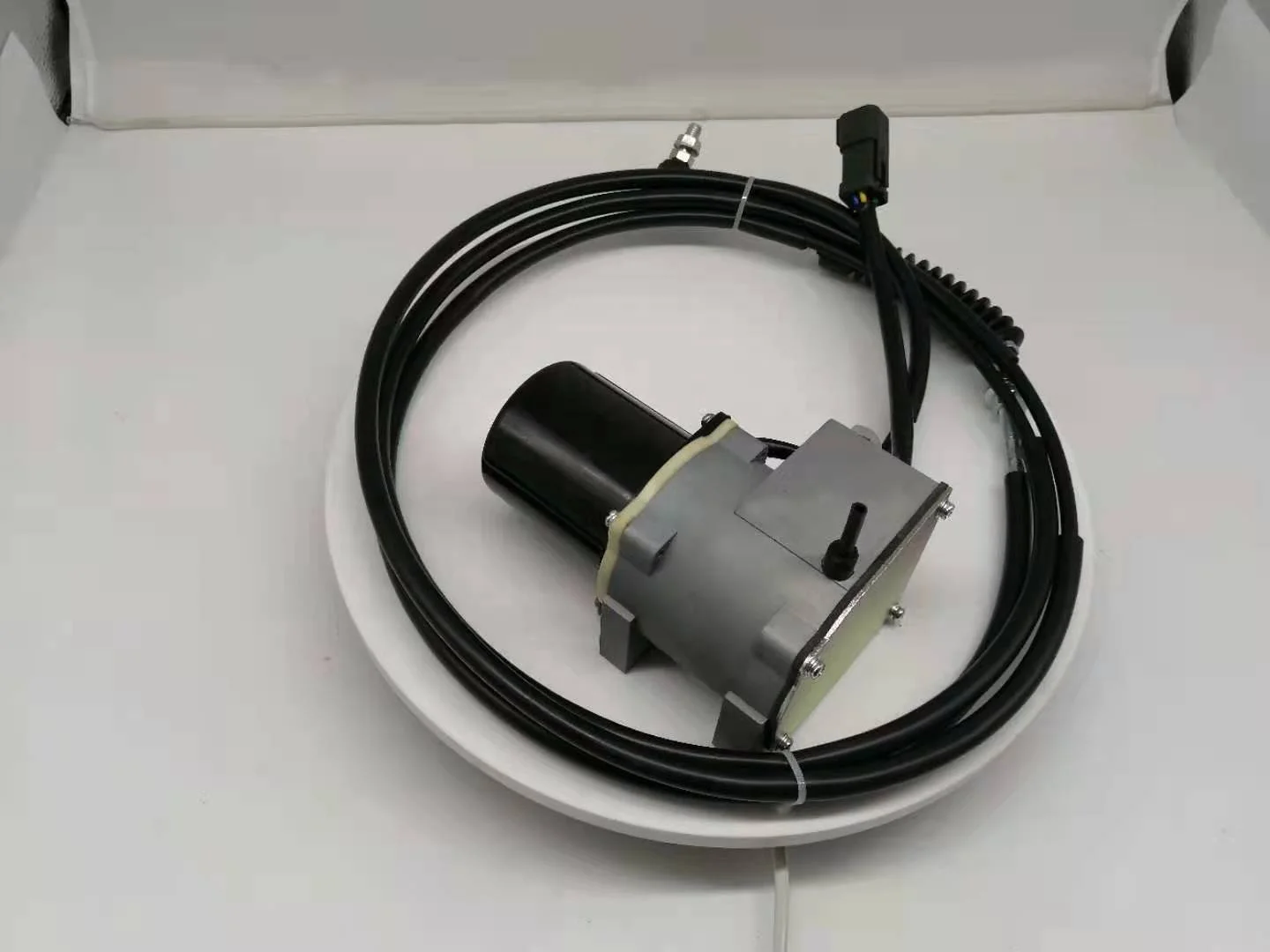 Excavator Parts R220-5 R225-7 Throttle Motor Accelerator Motor 21EN-32200