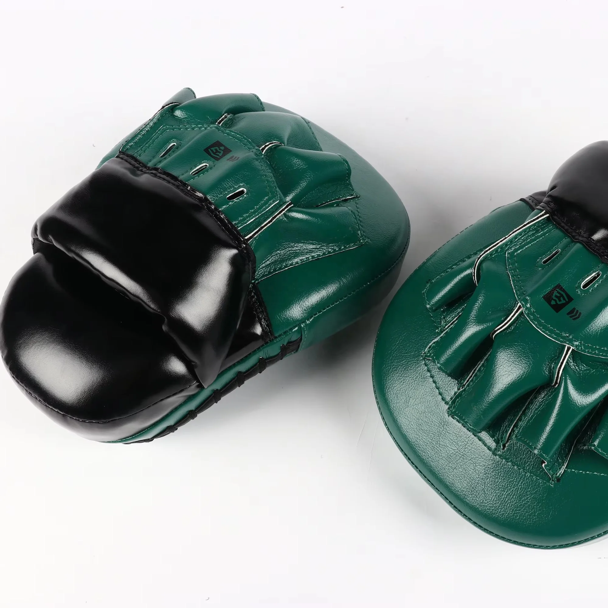 Fightbro F306 Boxing equipment Hand Target MMA Martial Thai Kick Pad Kit Karate Training Mitt Focus Punch Pads Sparring Boxing