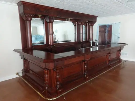 Solid Wood Timber Vintage Home Bar Counter Design Basement Bar Counter Cavemen Bar Counter For Sale