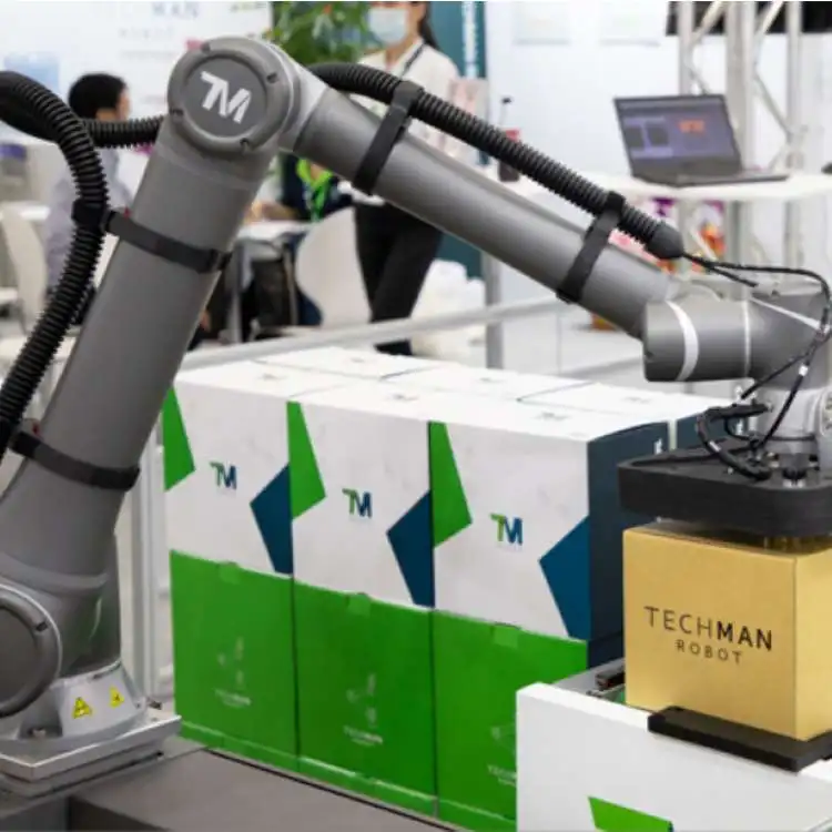 Сварочная Роботизированная рука 6 осей OMRON TM12 с другими дуговыми сварочными аппаратами для сварки в качестве сварочного робота
