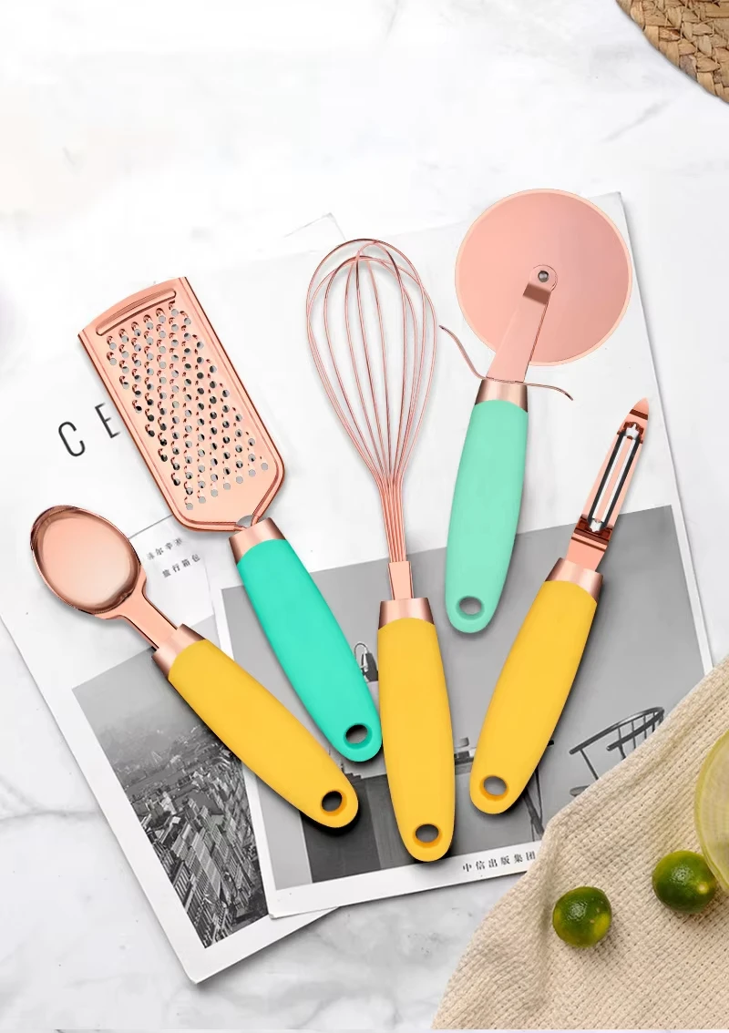 Kitchen Tools Set 7 Stainless steel can opener Pizza knife egg beater Melon grater Baking tools
