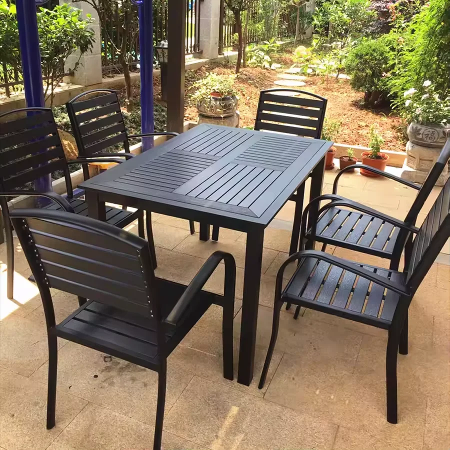Best-selling factory wholesale modern outdoor garden sets of metal furniture, restaurant patio Plastic wood tables and chairs