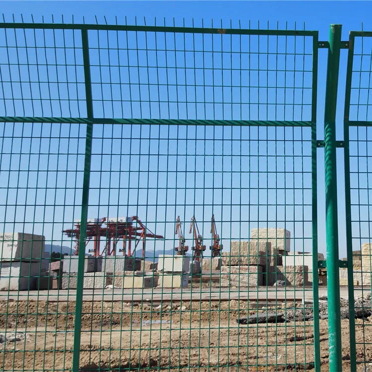 Privacy 8 X 8 Play Game Metal Gate 2 Metere High Crib Perforate Steel Fence In Ground Fence Post