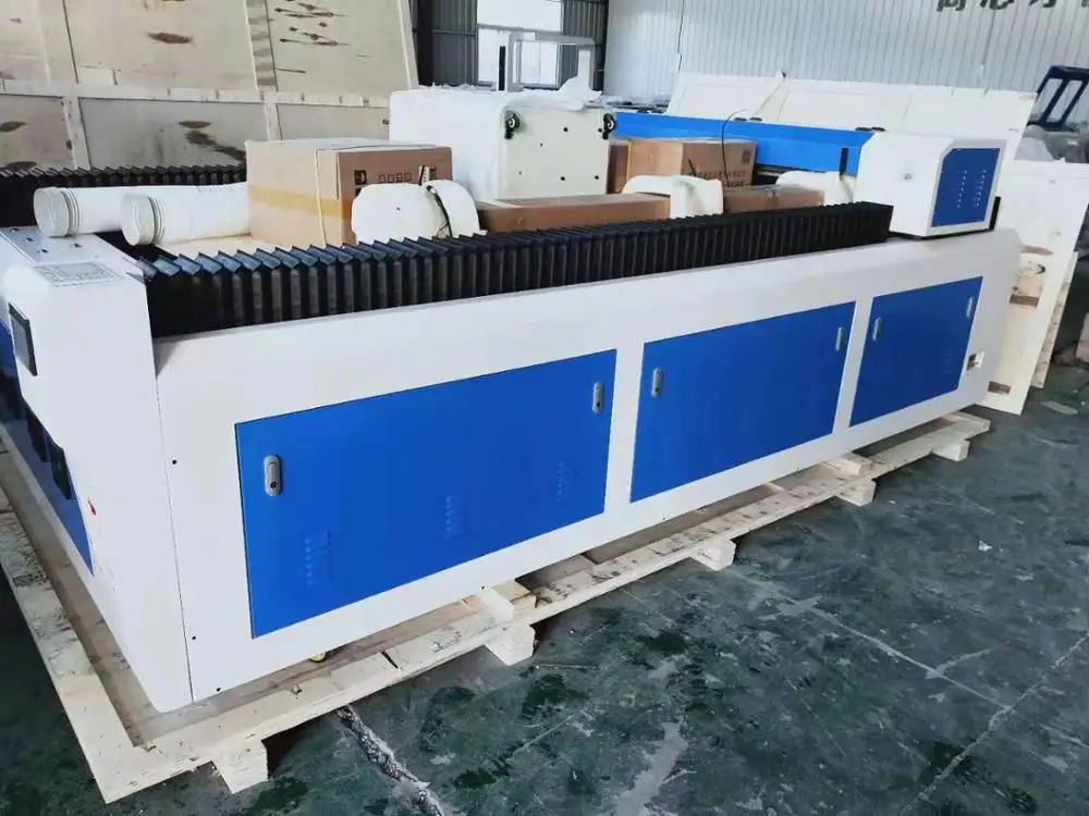 SHZR Low-Price 1530 300W Fiber Laser Pipe Cutting Machine Cutting Saw Machine Sheet Metal Laser Cutting Cnc Machine In India