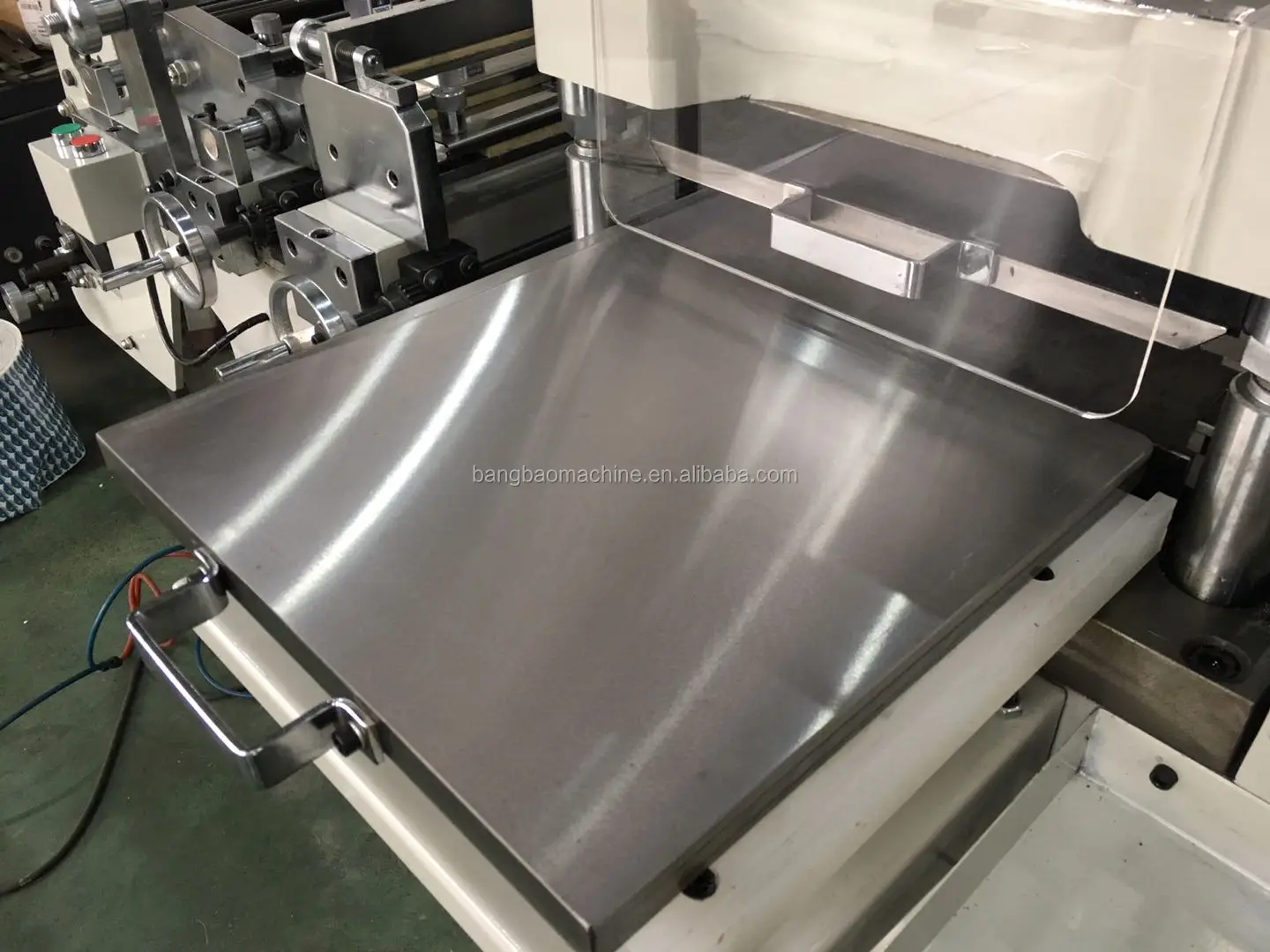 TXM-320 high quality automatic label die cutting machine factory price