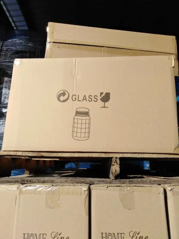 8L square strip glass wine jar with plastic screw  lid