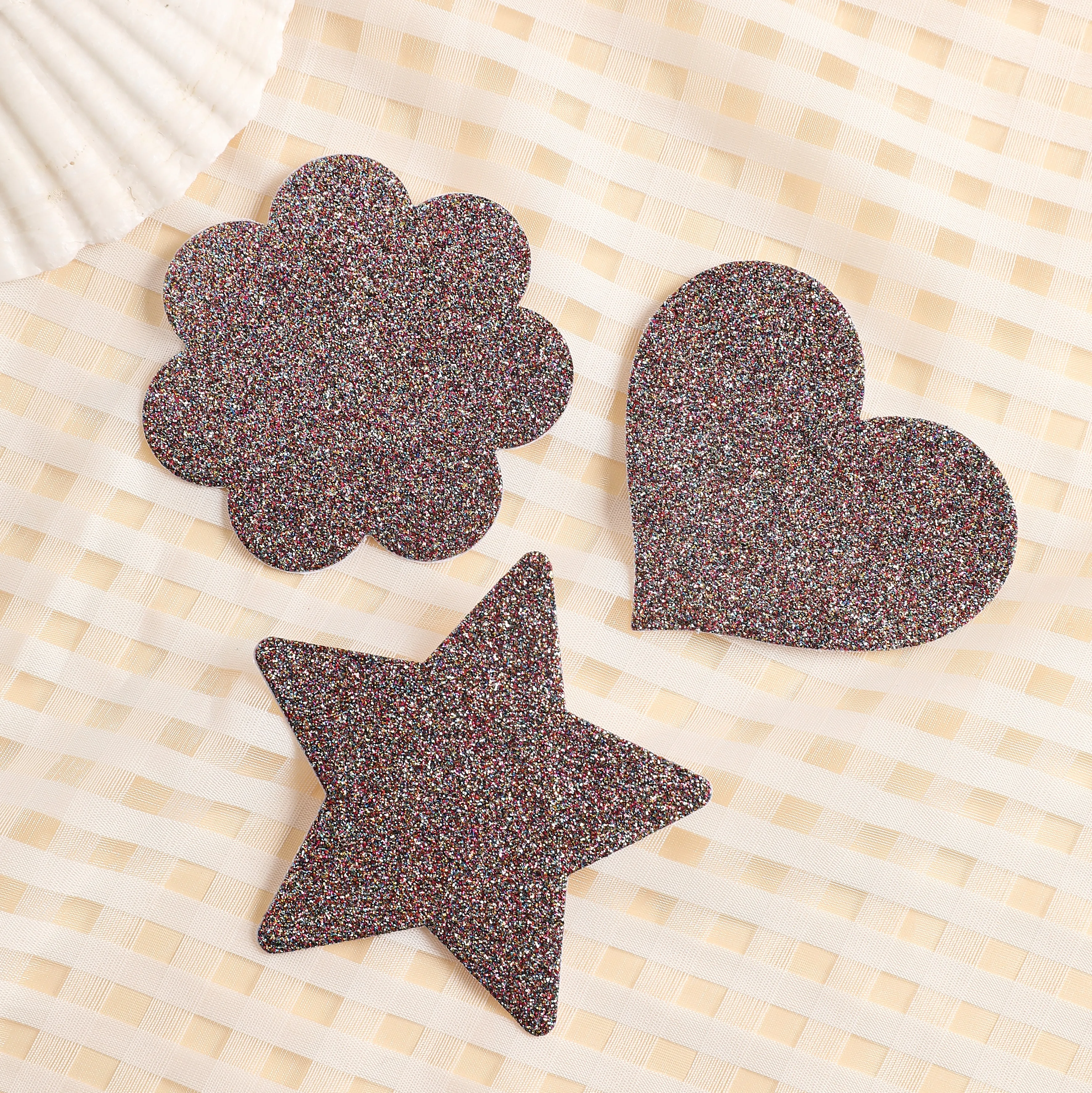 Wholesale Sexy Women Disposable Nipple Pasties Shiny Glitter Nipple Covers Soft Comfortable Breast Sticker Adhesive