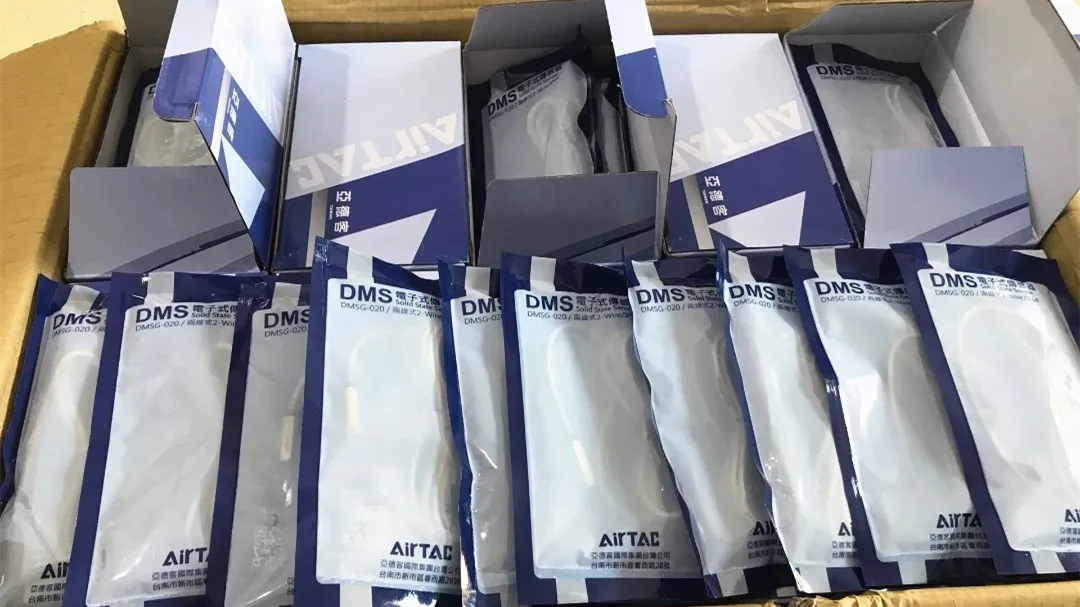 CMSG/CMSH/CMSJ/DMSG/DMSH/DMSJ020 Airtac Reed sensor Magnetic induction switch