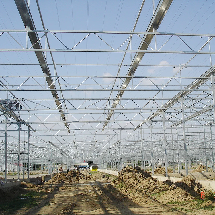 Polycarbonate panel greenhouse for different climate regions