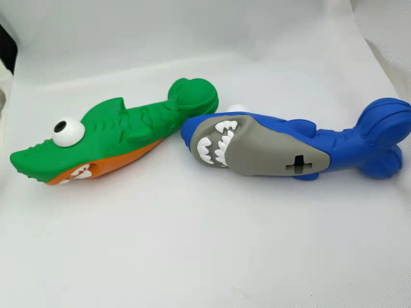 Factory Cheap Pet Rubber christmas hide and seek dog toys Customized Pet Fancy Washable Chew Toy For Dogs