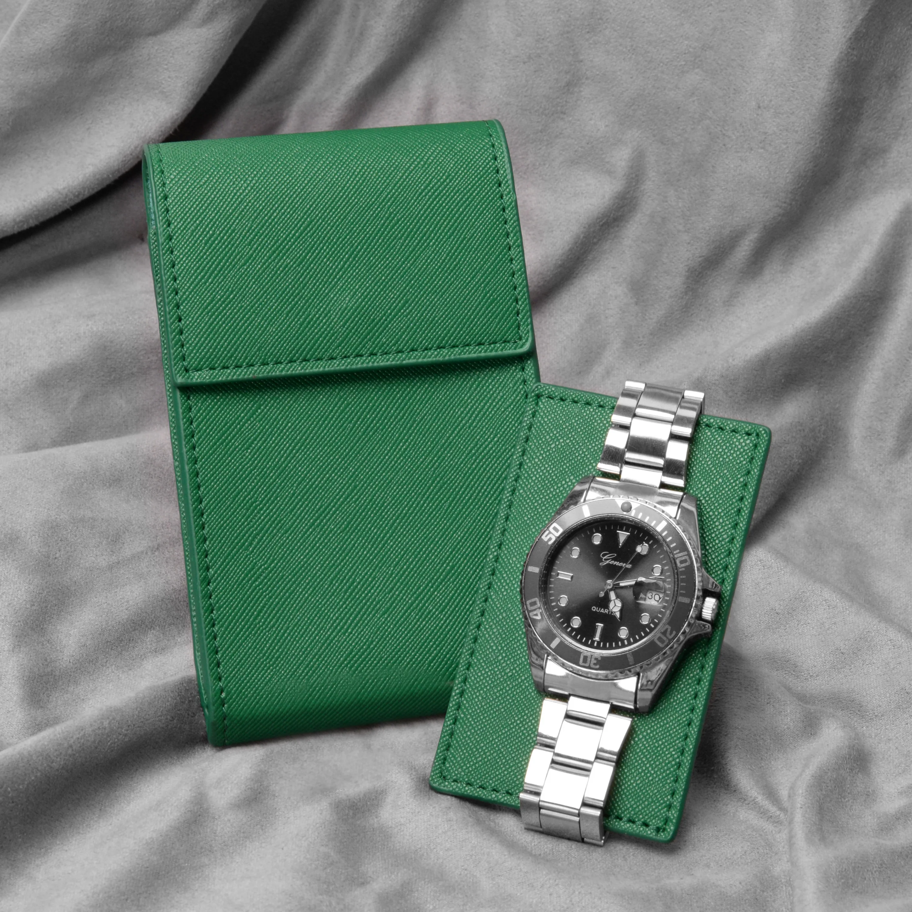 Black Classic Noble Cross Pattern Watch Bag Exquisite PU/Geniune Leather Printable Patterns Individual Packing Watch Pocket