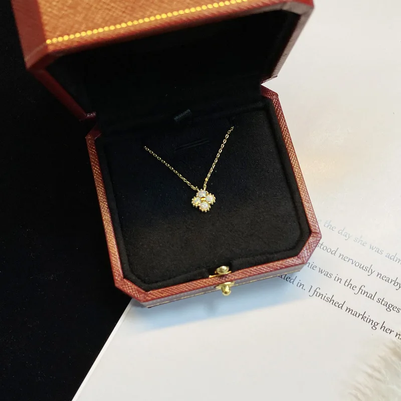 Hot sale dainty 14k gold plated four leaf clover moonstone copper necklace for women gift