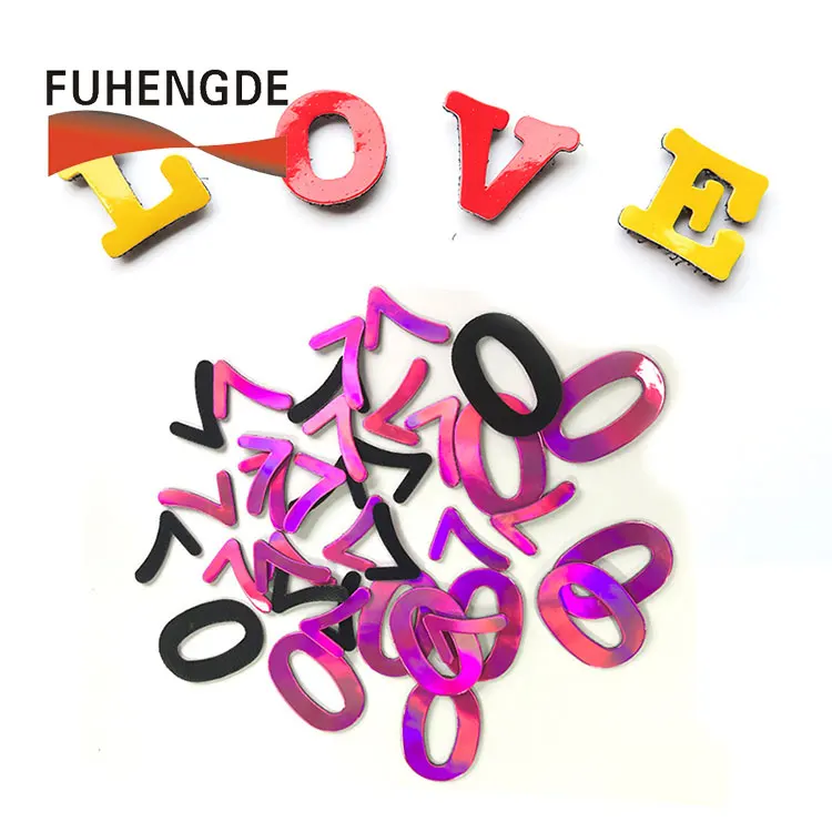 Изготовленные на заказ термоклейкие нашивки с буквами для одежды полотенец или синели