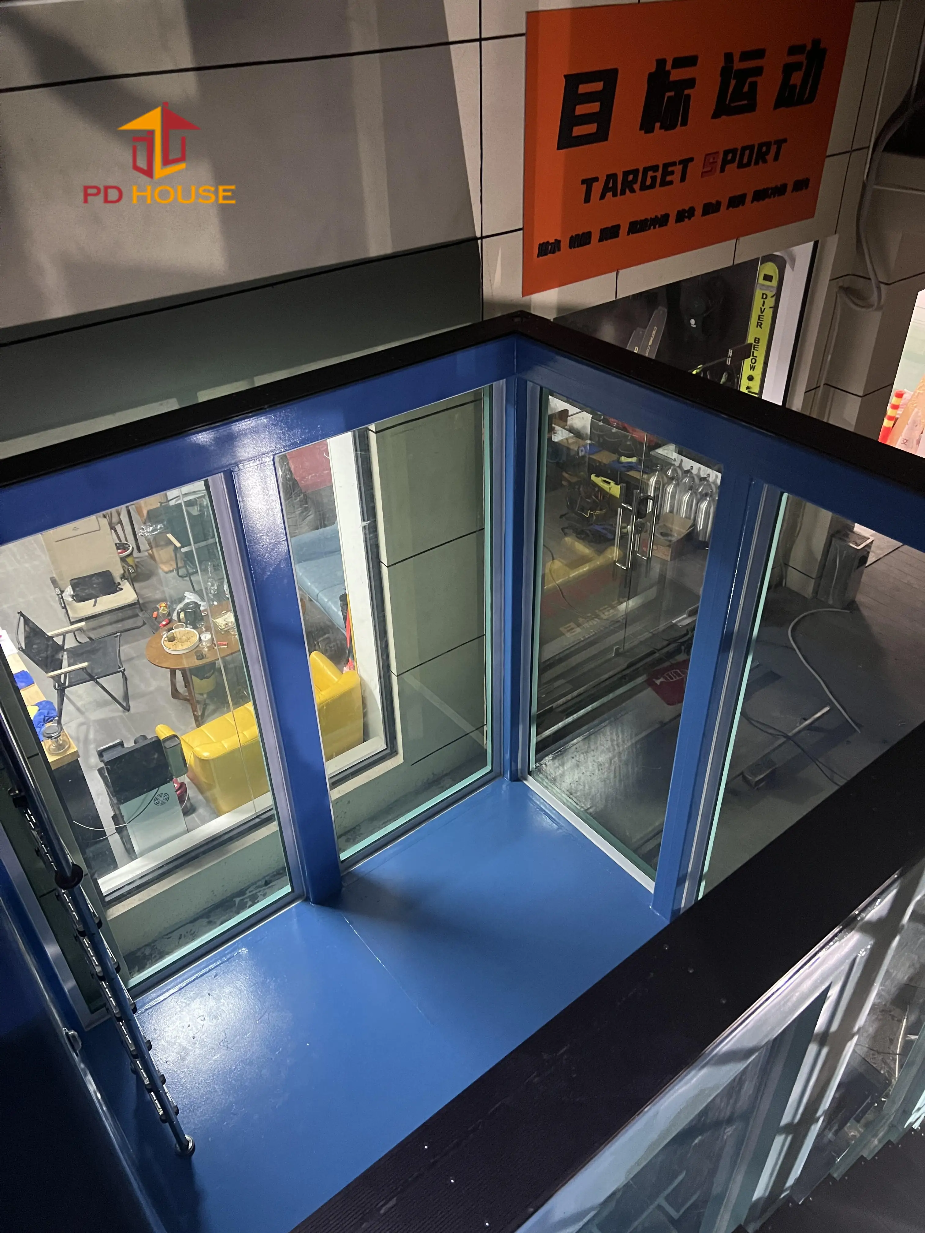 High quality mobile outdoor ground visible glass container pool large size small size swimming pool