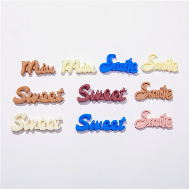Cute Resin Sweet Smile Miu Letter For Decoration