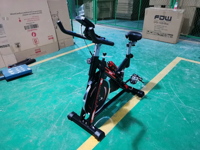 Hot sales Exercise Gym Machines Home Fitness Spin Bikes Indoor Bicycle Spinning Bike Cycling