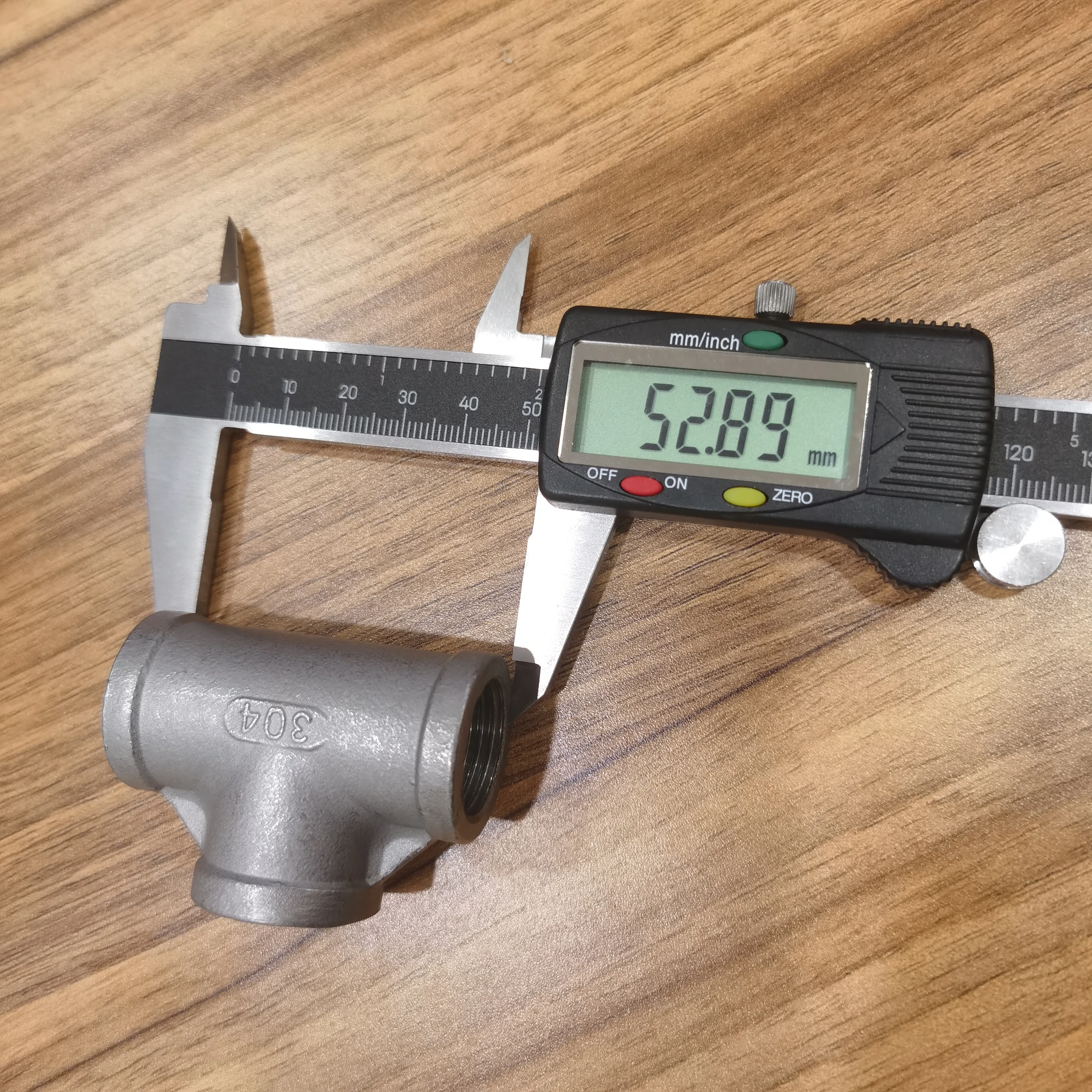 Finemaker Factory Price 304 Inner Wire Tee Direct Connector Water Pipe Fitting Stainless Steel Joints