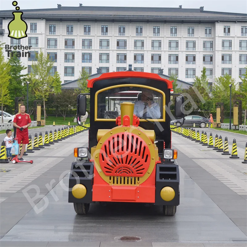 Big Amusement Park Rides Tourist Train Battery Operated Trackless Train Electric Train Large Outdoor Amusement Equipment On Sale