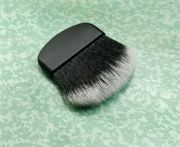 High Quality Makeup Brush Eco-Friendly Vegan Travel Mini Brush Face Lips Black White Single-Use Vegan Blush Brush