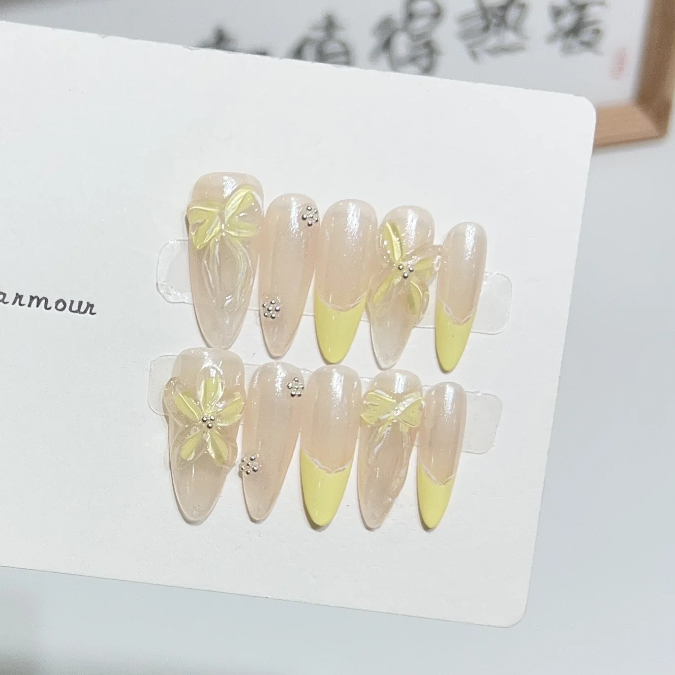 Acrylic Nails Wholesale Pure Handmade Nude Blooming 3D Yellow Ice Flowers Steel Ball Exquisite Custom Press On Nails