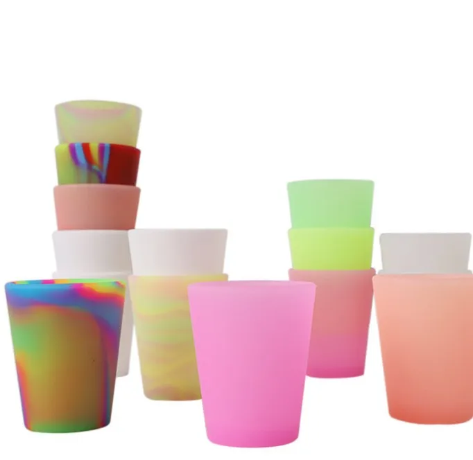 Household items wholesale Food grade customs logo whiskey cup silicone  shot wine cups