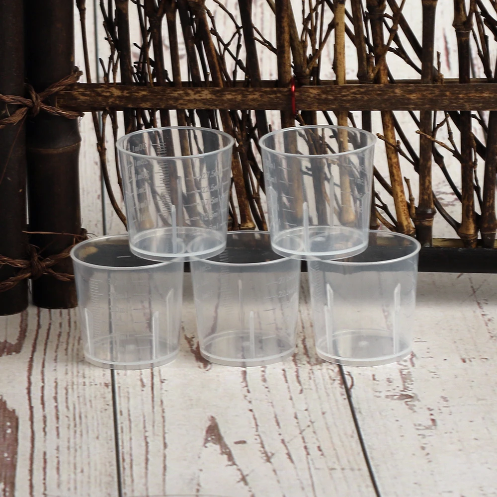 Factory wholesale 30ml plastic kitchen or laboratory measuring cups with clear scales on both sides