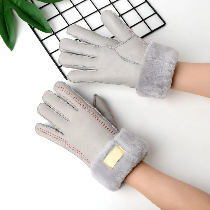Sheepskin wool fur gloves outdoor cycling windproof ladies finger gloves to keep warm and thick in winter