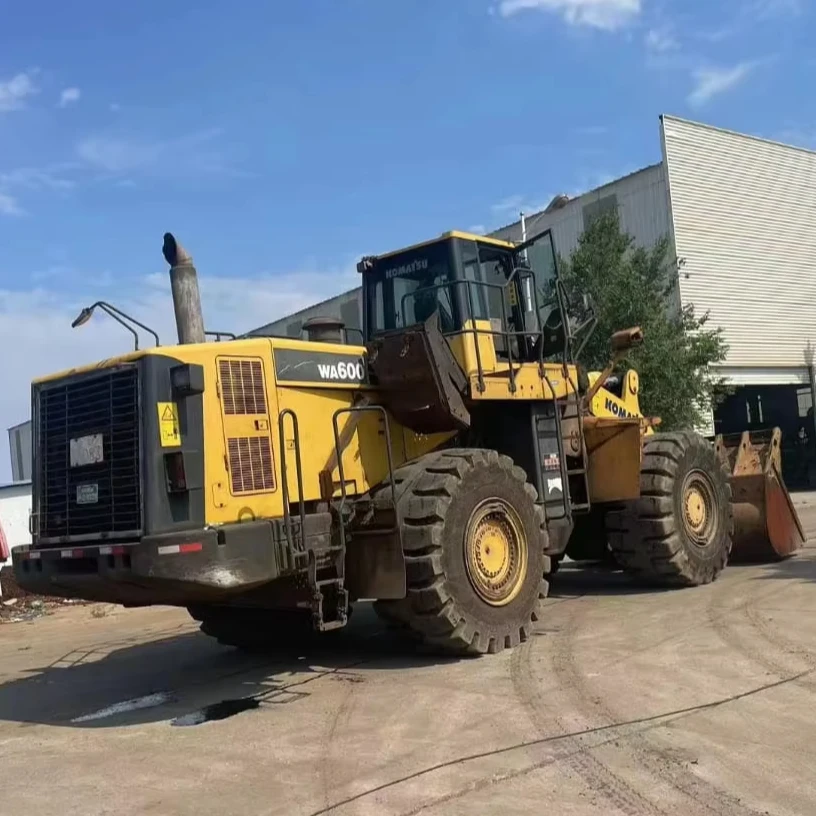 Строительная техника б/у WA600-6 погрузчик Komatsu производство WA600 год 2012 оригинальный японский двигатель 393 кВт