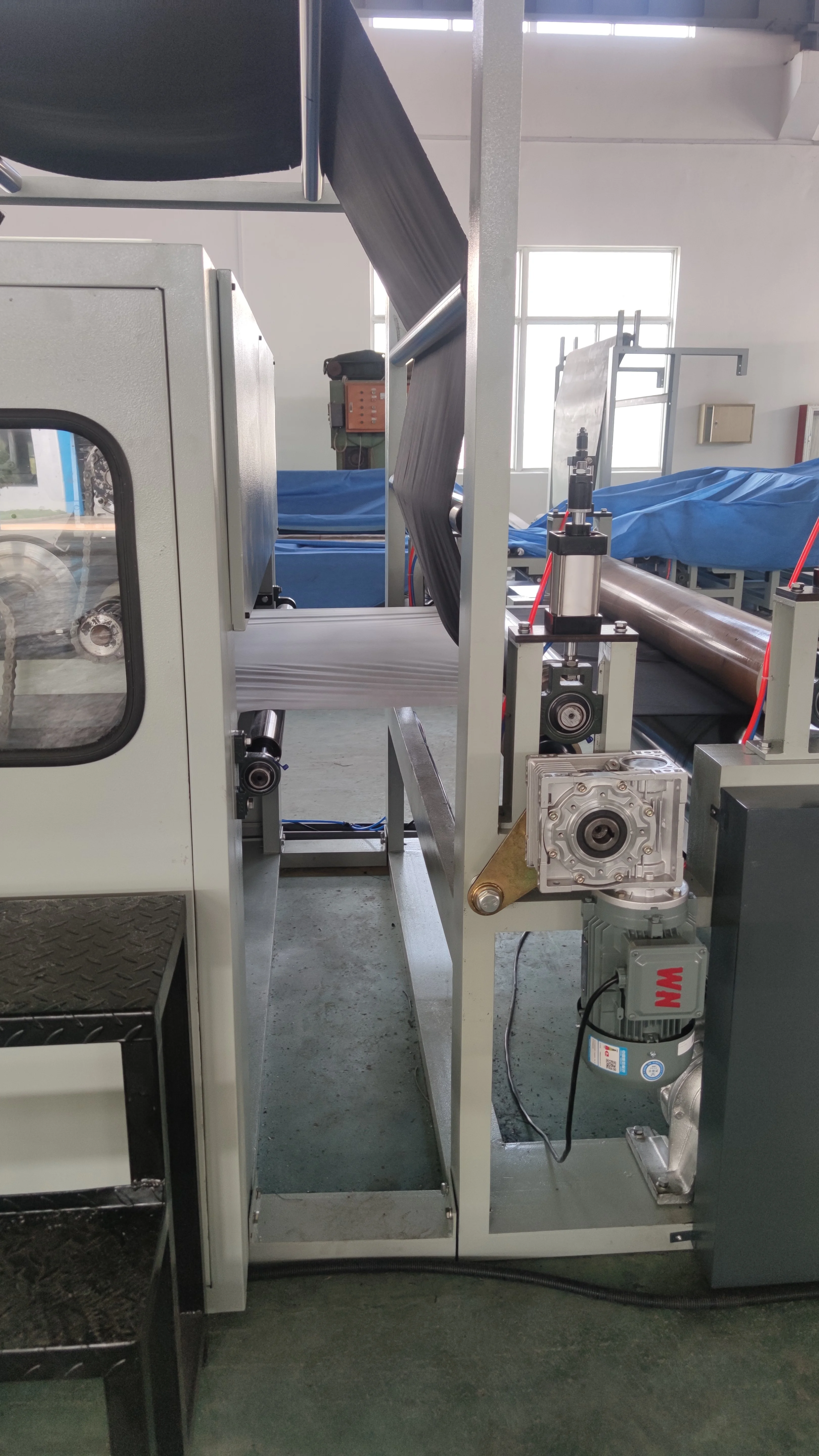 XIE HE hot melt powder cloth laminating machine