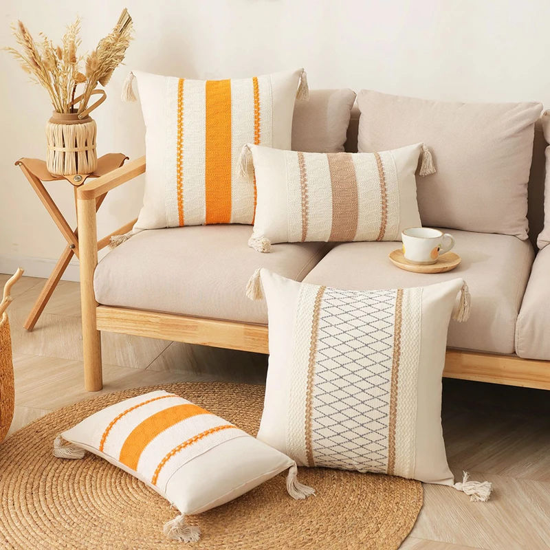 Hot Selling Bohemian Style Farmhouse Decorative Throw Pillow Case Macrame Tassel Square Jacquard Cushion Cover