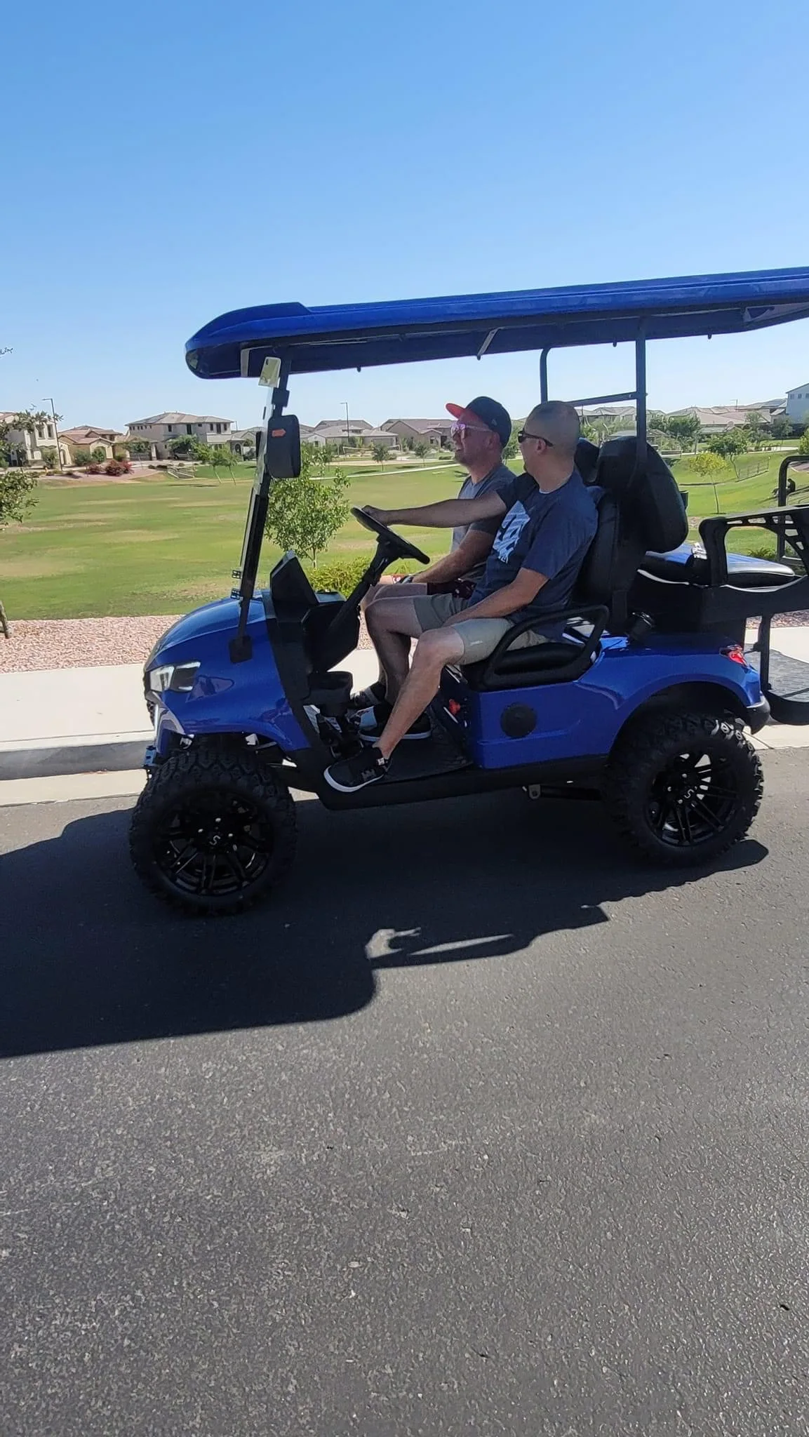 2 Seater Independent Suspension Aluminum Frame Aluminum Pedal Electric Golf Cart With Professional Meter