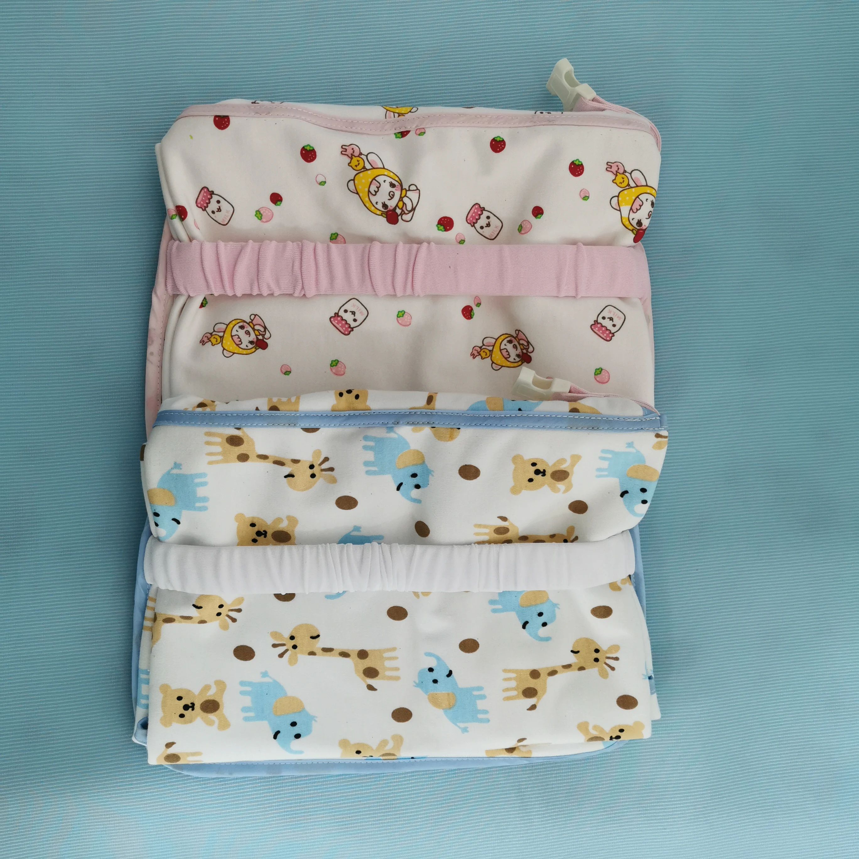 
Easy to carry Small volume Cotton surface portable Baby changing pad 