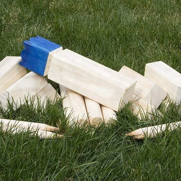 Customized Designed Wooden Premium Pine Kubb Game Set With Cary Case Directly From Factory