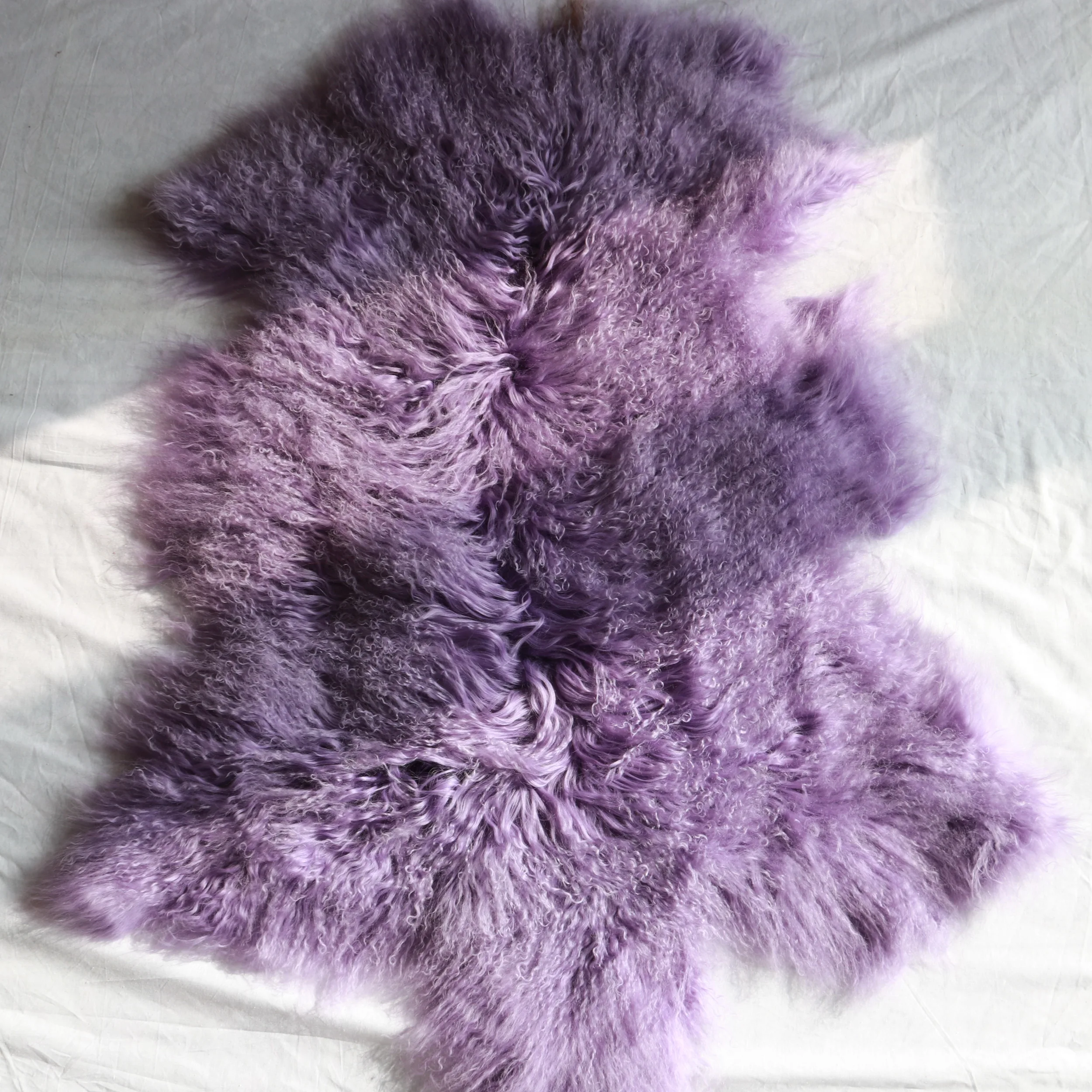 Wholesale Supply Custom Dyed Deep Brown Color Natural Curly Long Hair Tibetan Lamb Skin Plate Rugs