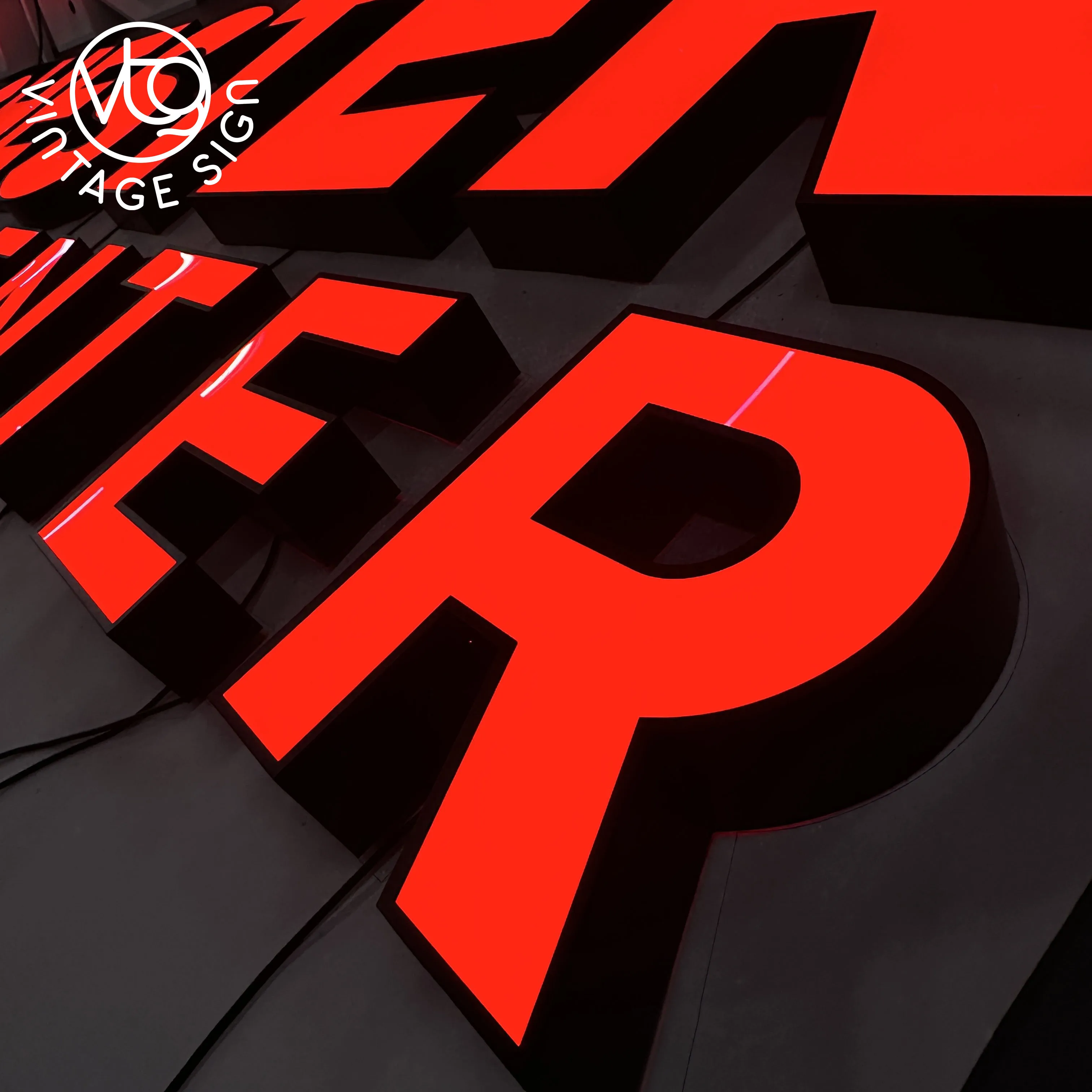 Acrylic Sign Fashion Design 3d Signage Signboard With Factory Price