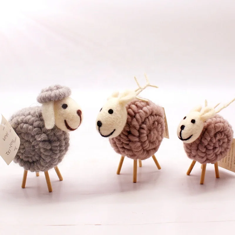 
New design Christmas gift wool Felt sheep/reindeer Christmas HangingTree decoration 