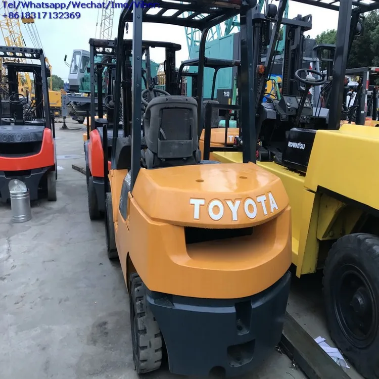Cheap Price Used TOYOTA FD30 3 ton Forklift With 3 Stages Mast