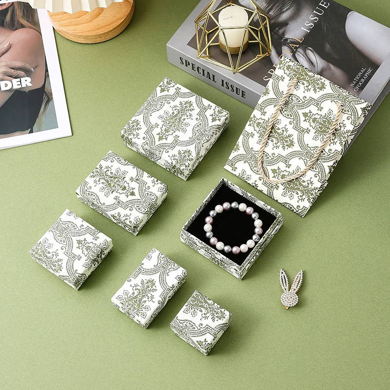 Recycled Custom Small Girl Gift Craft Packaging Boxes For Jewelry Earrings Necklace Box with Lid