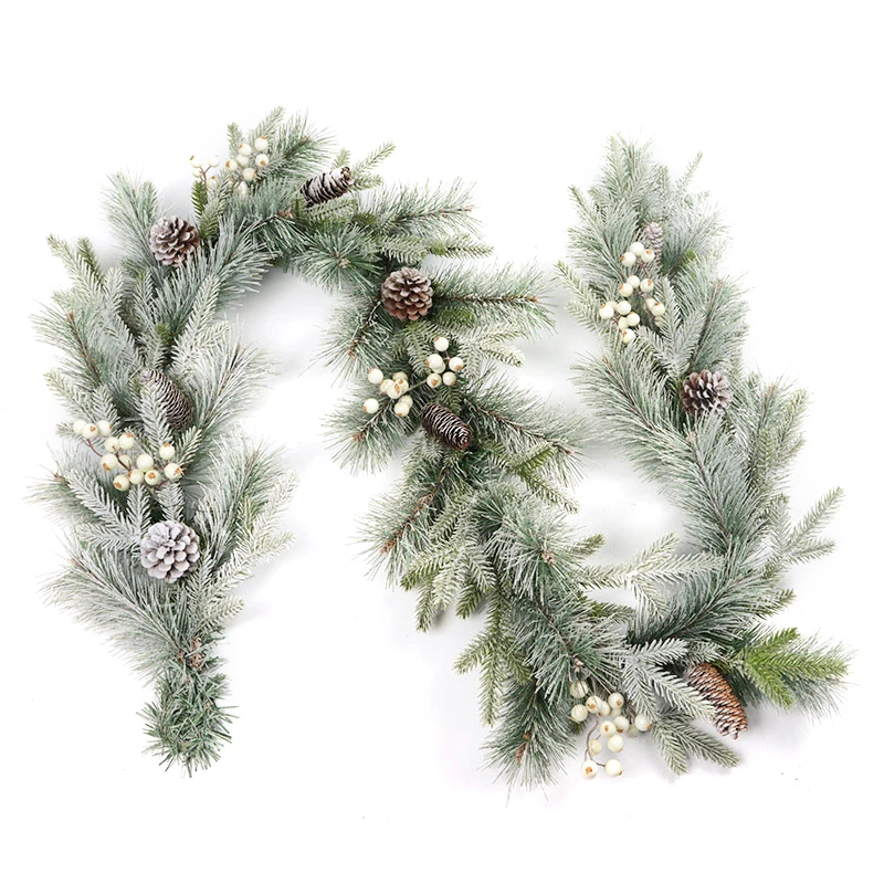 Outdoor Decorative PE White Garland Hanging Rattan Artificial Christmas Wedding Backdrop Pine Needle Garland